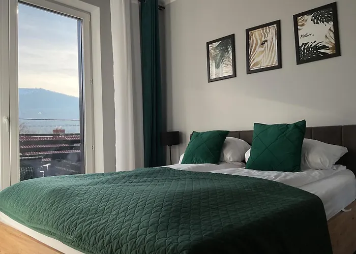 Z Widokiem Apartamenty - Apartamenty Z Widokiem Na Gory I Zewnetrzna Balia